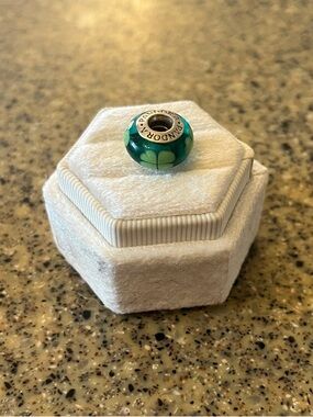 Green Four Lead Clover Glass Charm Bead